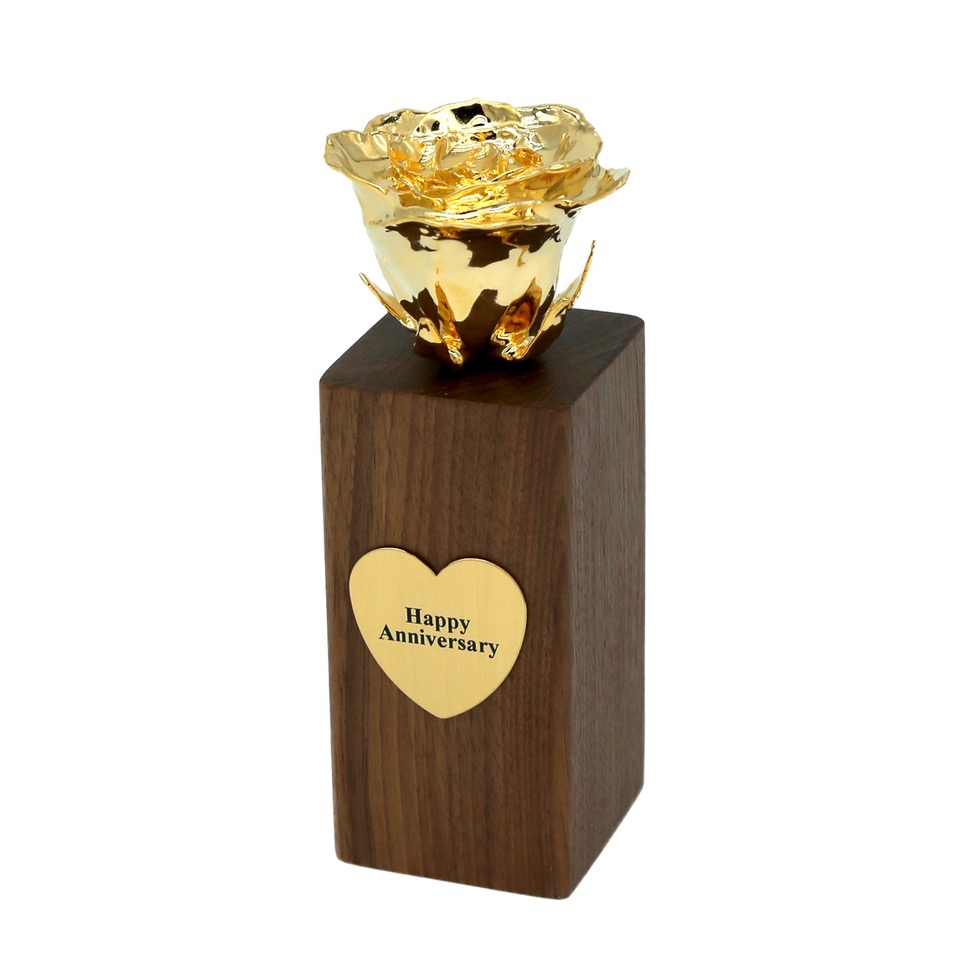 24kt Gold Rose Bloom in Personalized Walnut Vase