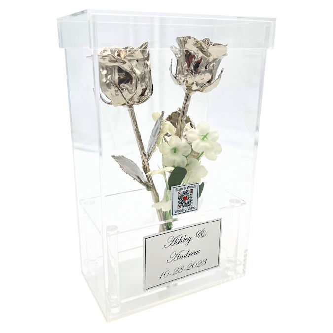 8" Wedding Roses in Personalized Case with Video QR Code